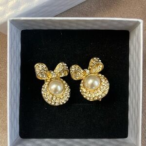 Vintage gold Bow & Wreath Clip-On Earrings with center pearl and pave crystals.